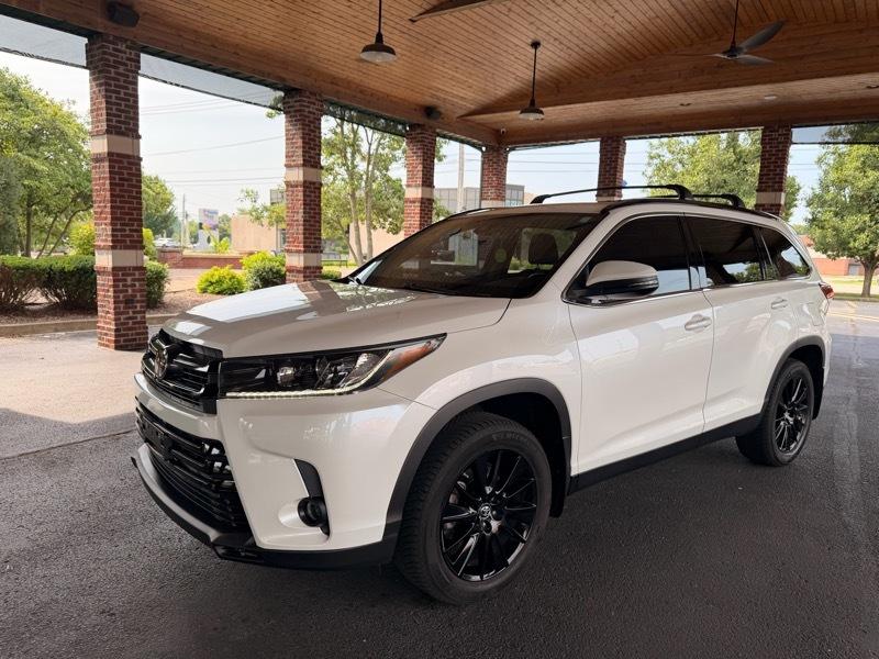 Toyota Highlander SE AWD V6 2019
