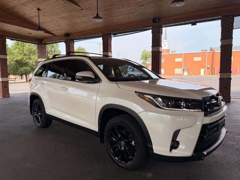 Toyota Highlander SE AWD V6 2019