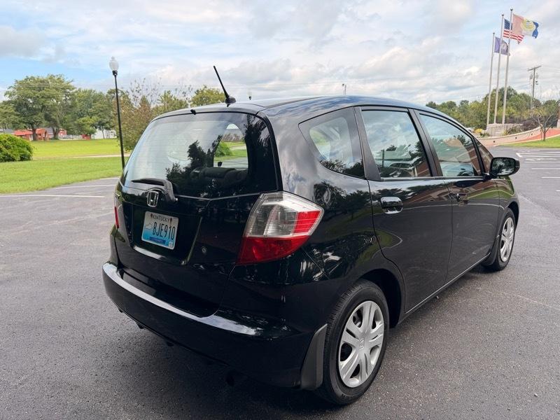 Honda Fit 5-Speed AT 2010