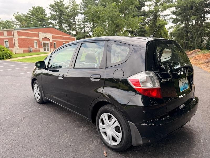 Honda Fit 5-Speed AT 2010