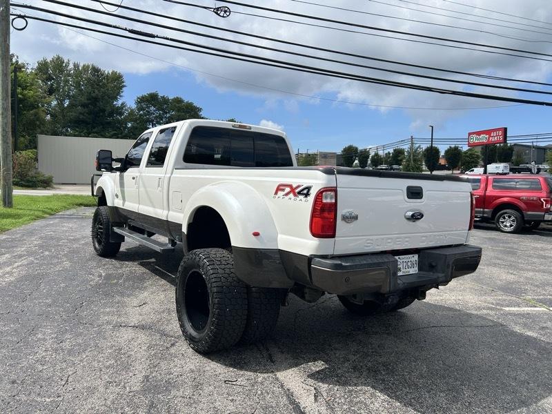 Ford F-350 SD King Ranch Crew Cab Long Bed DRW 4WD 2016