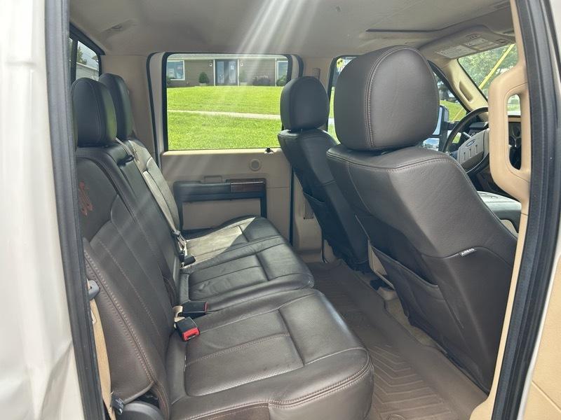 Ford F-350 SD King Ranch Crew Cab Long Bed DRW 4WD 2016
