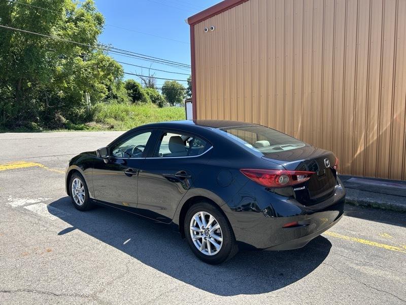 Mazda MAZDA3 i Sport AT 4-Door 2016