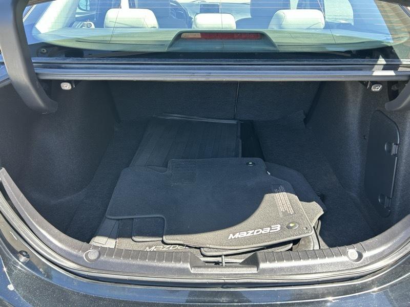 Mazda MAZDA3 i Sport AT 4-Door 2016