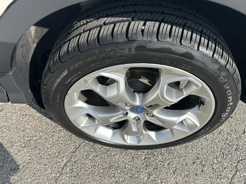 Ford Escape Titanium FWD 2013