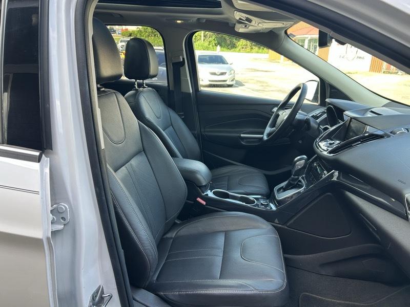 Ford Escape Titanium FWD 2013