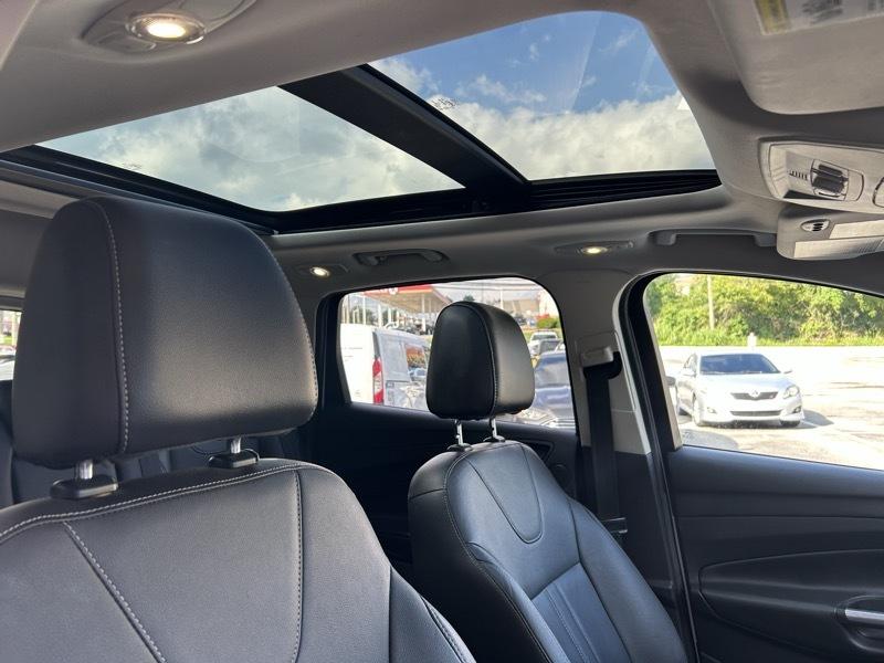 Ford Escape Titanium FWD 2013