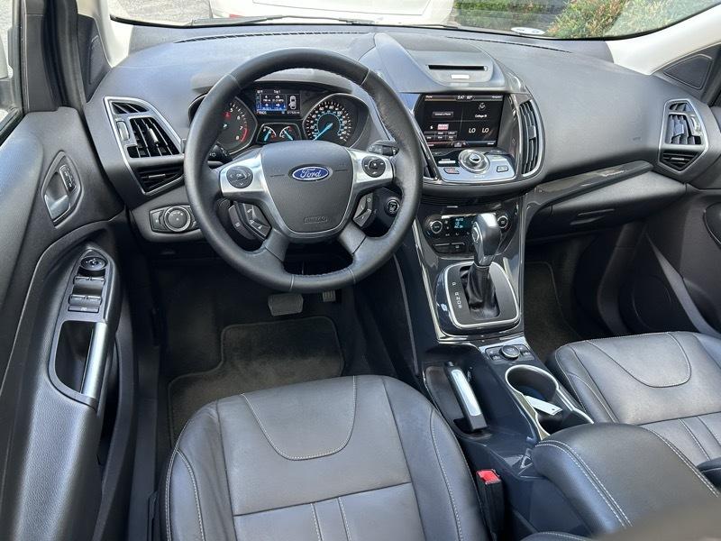 Ford Escape Titanium FWD 2013