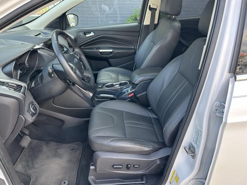 Ford Escape Titanium FWD 2013