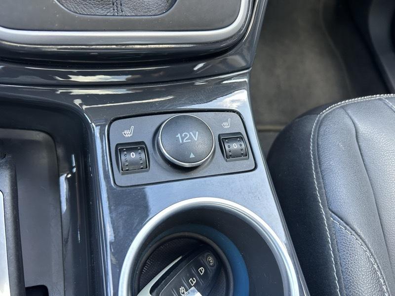 Ford Escape Titanium FWD 2013