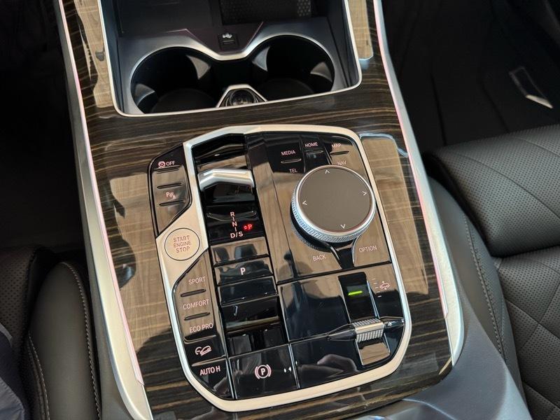 BMW X7 xDrive40i 2024