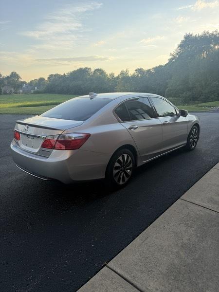 Honda Accord Hybrid EX-L 2014