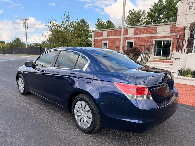 Honda Accord LX sedan AT 2009