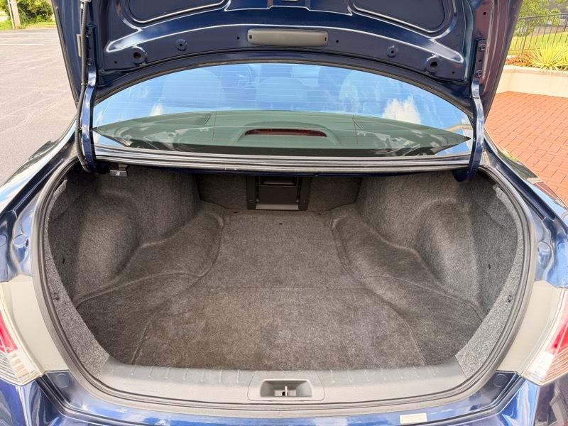 Honda Accord LX sedan AT 2009