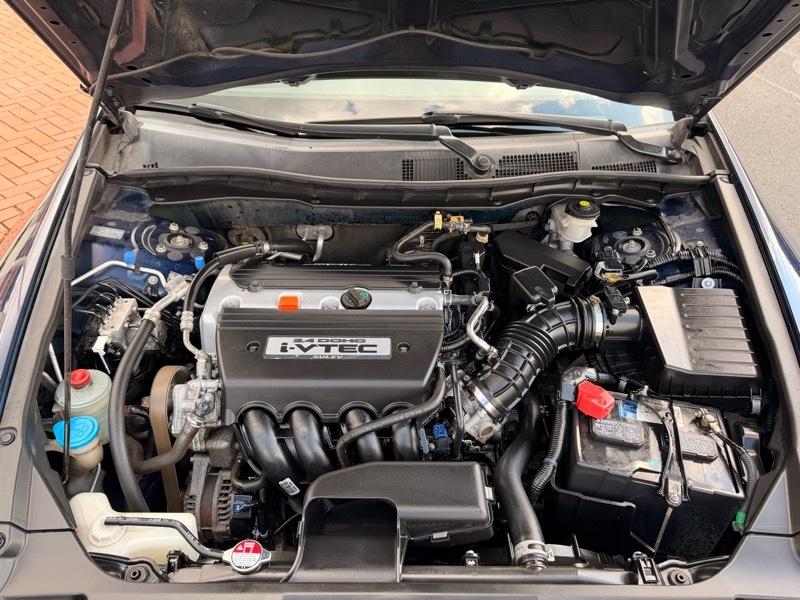 Honda Accord LX sedan AT 2009