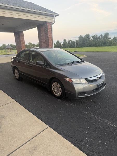 Honda Civic DX-VP Sedan 5-Speed AT 2009