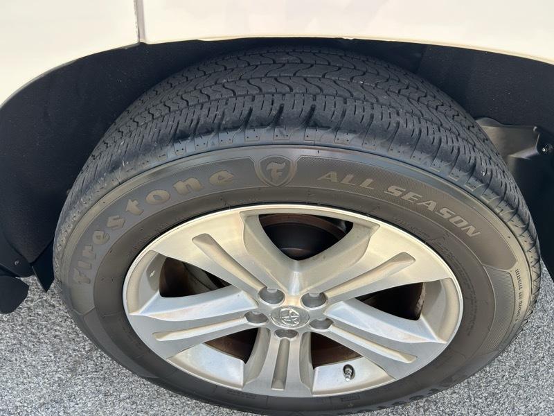 Toyota Highlander Limited 2WD 2013