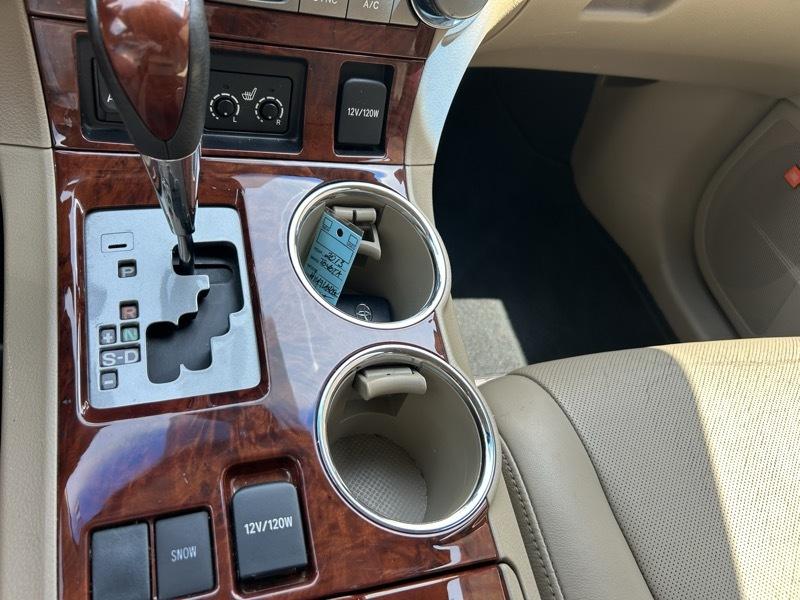 Toyota Highlander Limited 2WD 2013