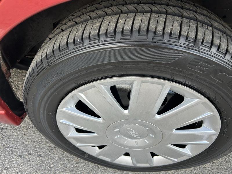 Ford Focus Wagon SE 2004