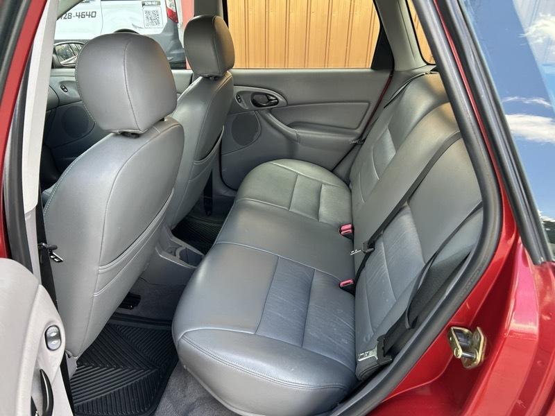 Ford Focus Wagon SE 2004