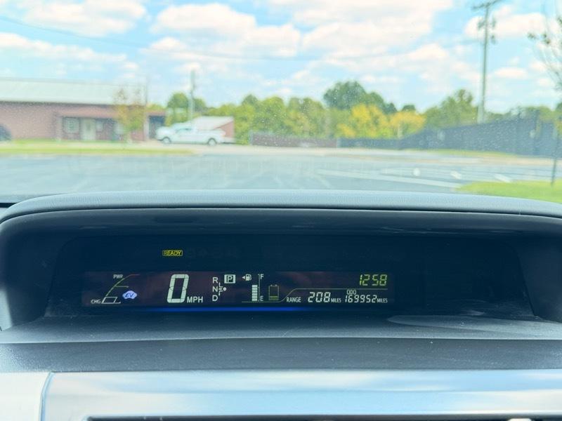 Toyota Prius V Three 2012
