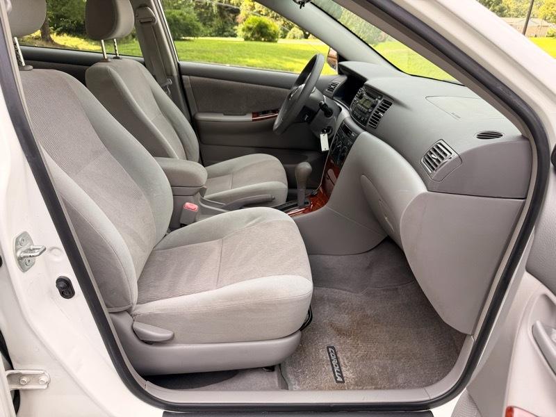 Toyota Corolla LE 2007