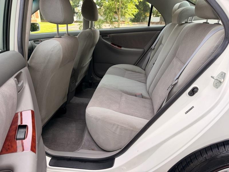 Toyota Corolla LE 2007