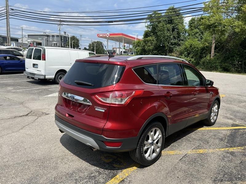 Ford Escape Titanium FWD 2016