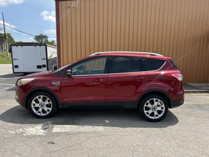 Ford Escape Titanium FWD 2016