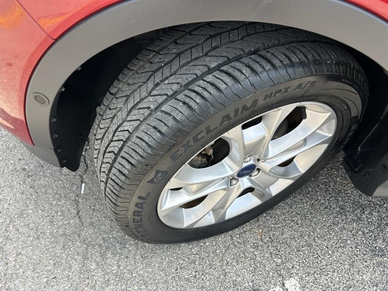 Ford Escape Titanium FWD 2016