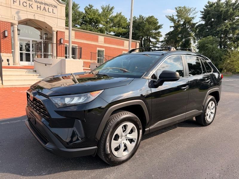 Toyota RAV4 LE AWD 2020