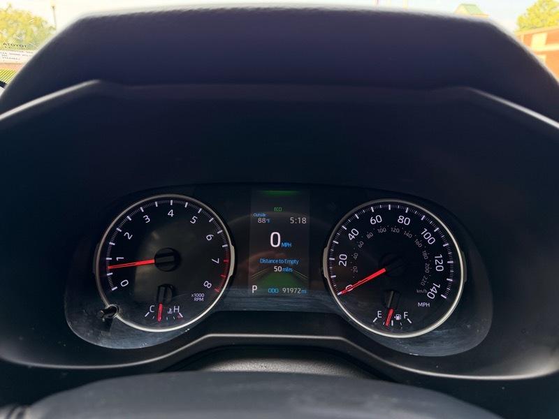 Toyota RAV4 LE AWD 2020