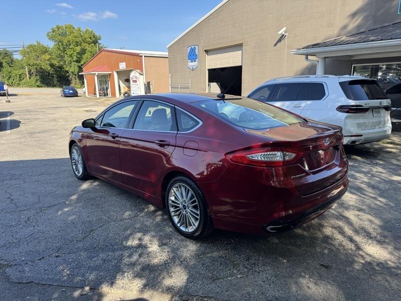 Ford Fusion SE 2015