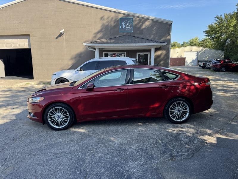 Ford Fusion SE 2015
