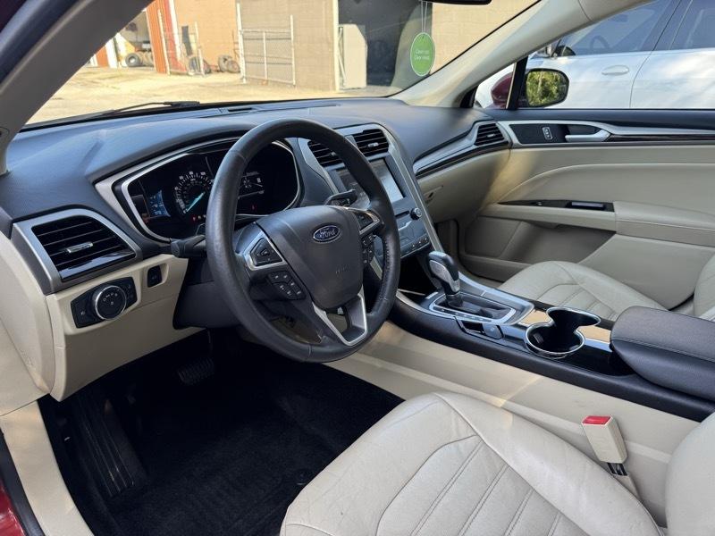 Ford Fusion SE 2015