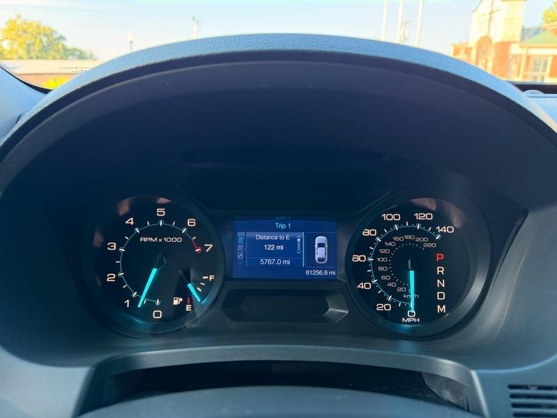 Ford Explorer Base FWD 2015