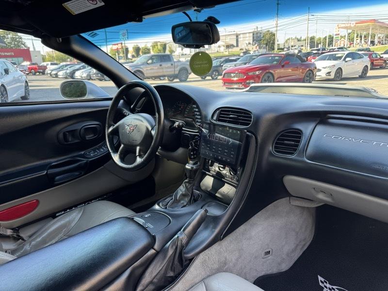 Chevrolet Corvette Coupe 2000