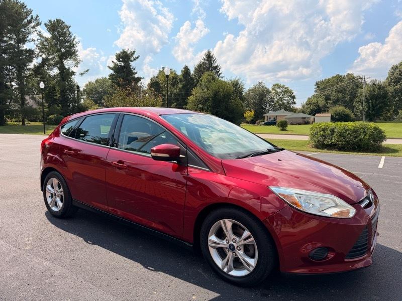 Ford Focus SE Hatch 2014