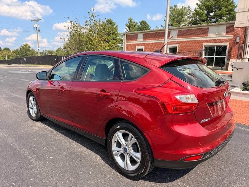 Ford Focus SE Hatch 2014