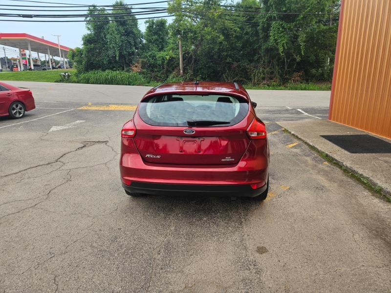 Ford Focus SE Hatch 2015