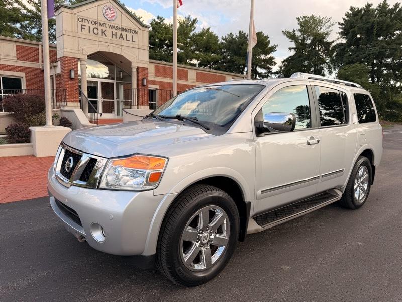 Nissan Armada Platinum 4WD 2012
