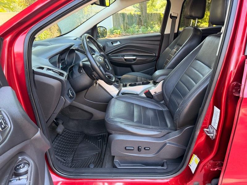 Ford Escape SEL 4WD 2013