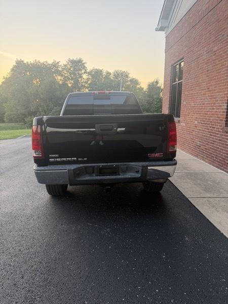 GMC Sierra 1500 4WD Crew Cab 153.0" SLE 2009