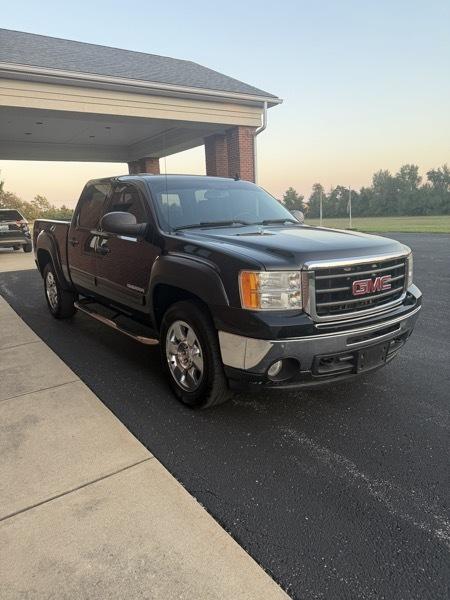 GMC Sierra 1500 4WD Crew Cab 153.0" SLE 2009