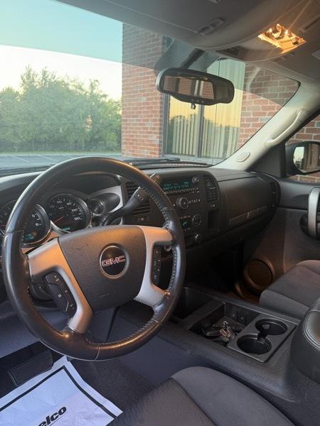 GMC Sierra 1500 4WD Crew Cab 153.0" SLE 2009