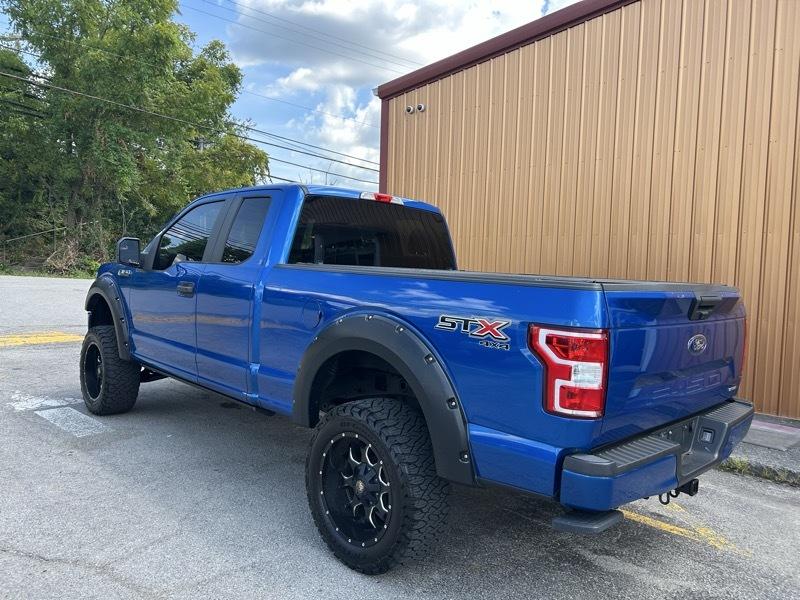 Ford F-150 4WD SuperCab 145" STX 2018