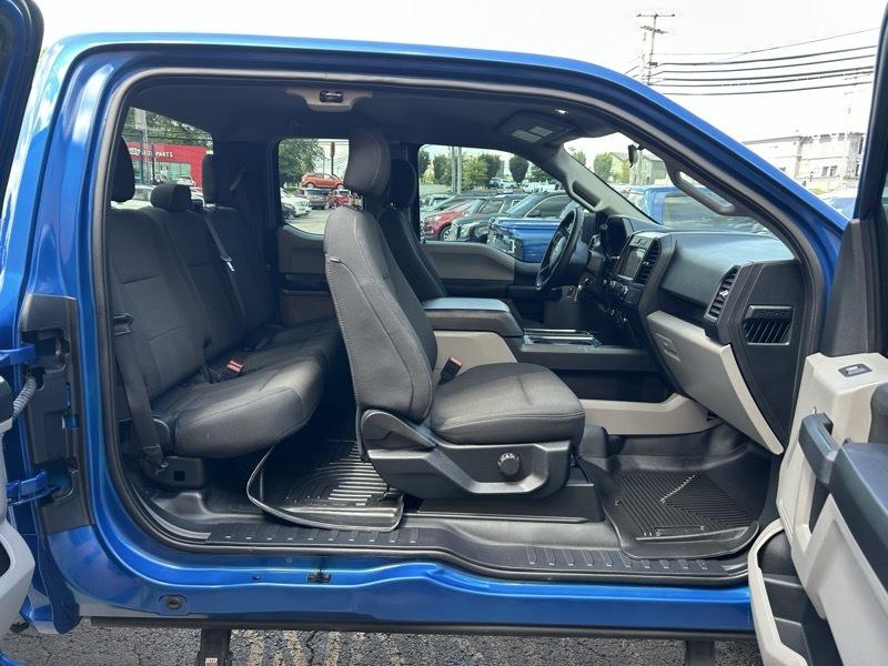 Ford F-150 4WD SuperCab 145" STX 2018