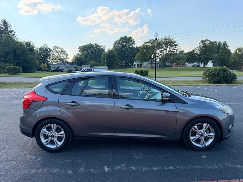 Ford Focus  2014