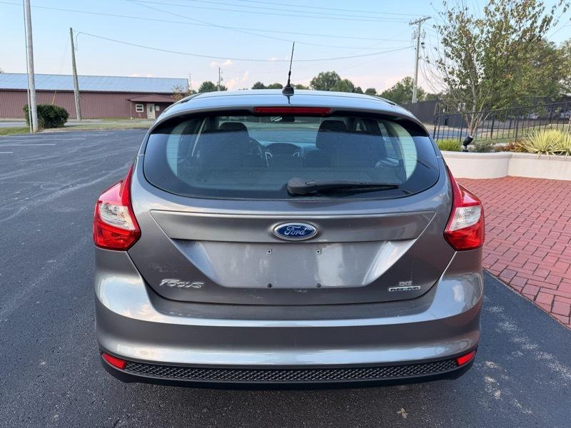 Ford Focus  2014