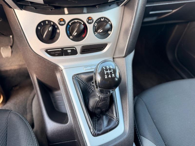 Ford Focus  2014
